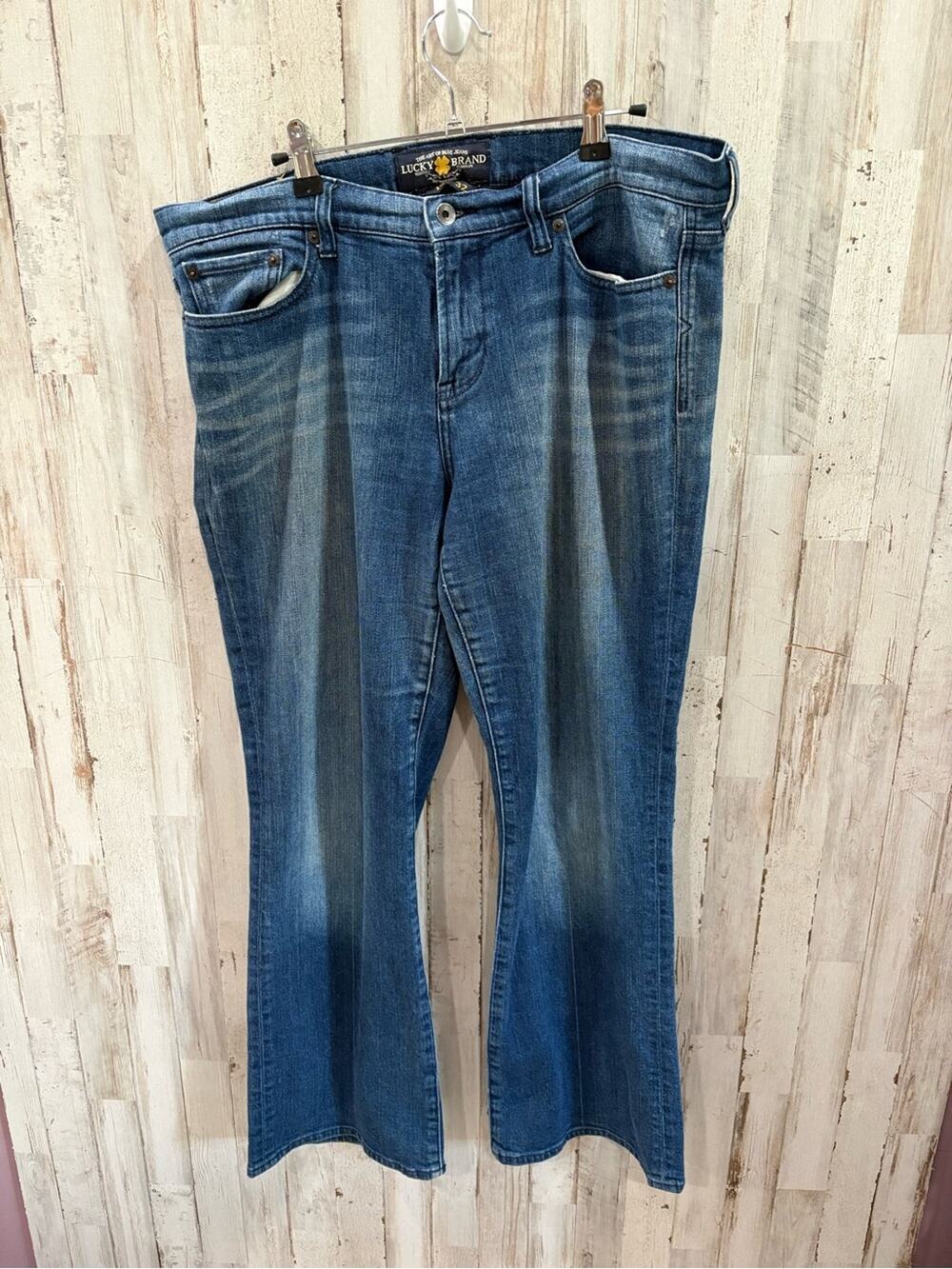 Lucky Brand Sweet ‘N Low Bootcut Jeans Women’s 14/32 Medium Wash Stretch Denim
